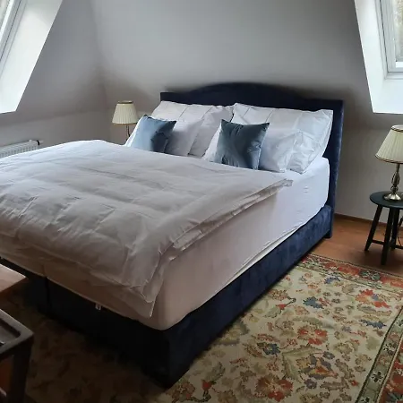 Parkhotel Vrbno Guest house